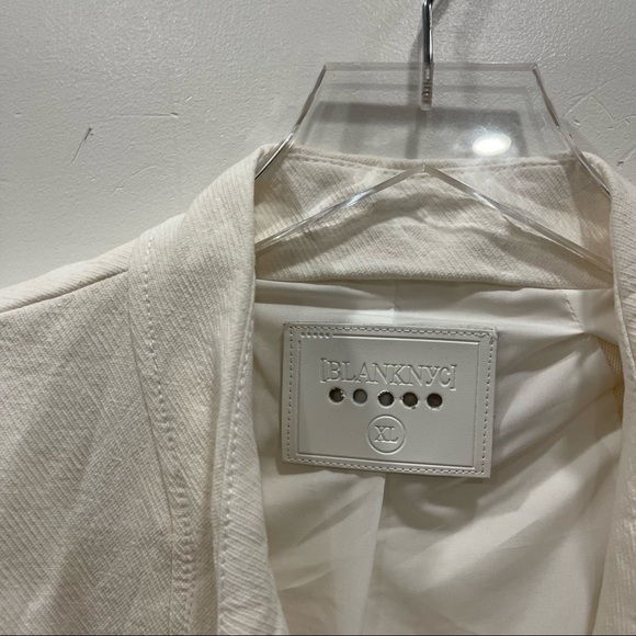 Blank NYC Mesh Detail Crepe Jacket in Windy City - Picture 7 of 15